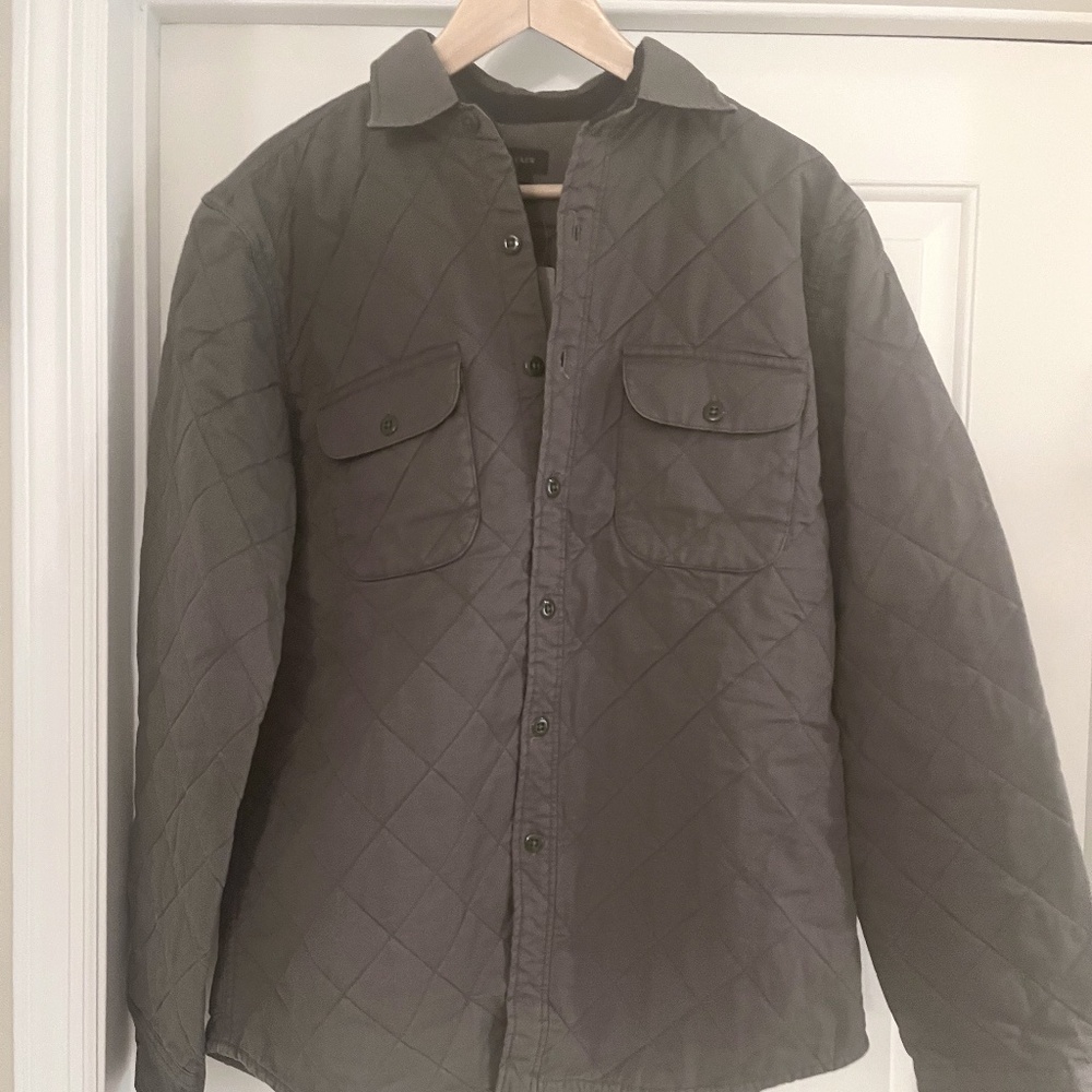 MAKE AN OFFER!!! J.Crew Brand New NWT Mens Quilted JKT color Grn or Blu